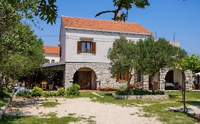 Apartments With A Parking Space Punta Kriza, Cres - 867